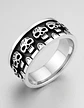Anillo Argolla Para Hombre Cráneo Calavera Acero Color Plata - Miniatura 4