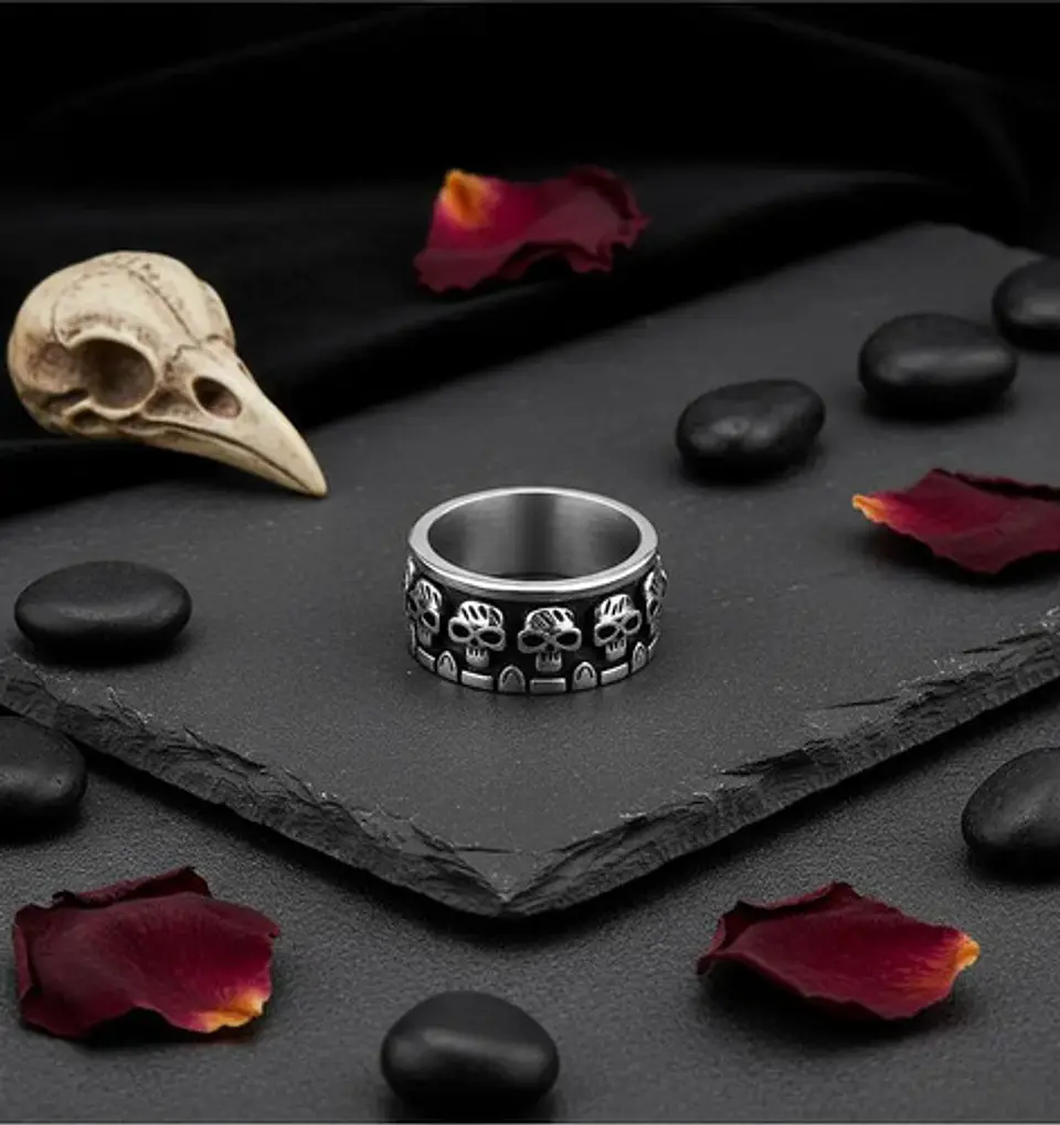 Anillo Argolla Para Hombre Cráneo Calavera Acero Color Plata 8