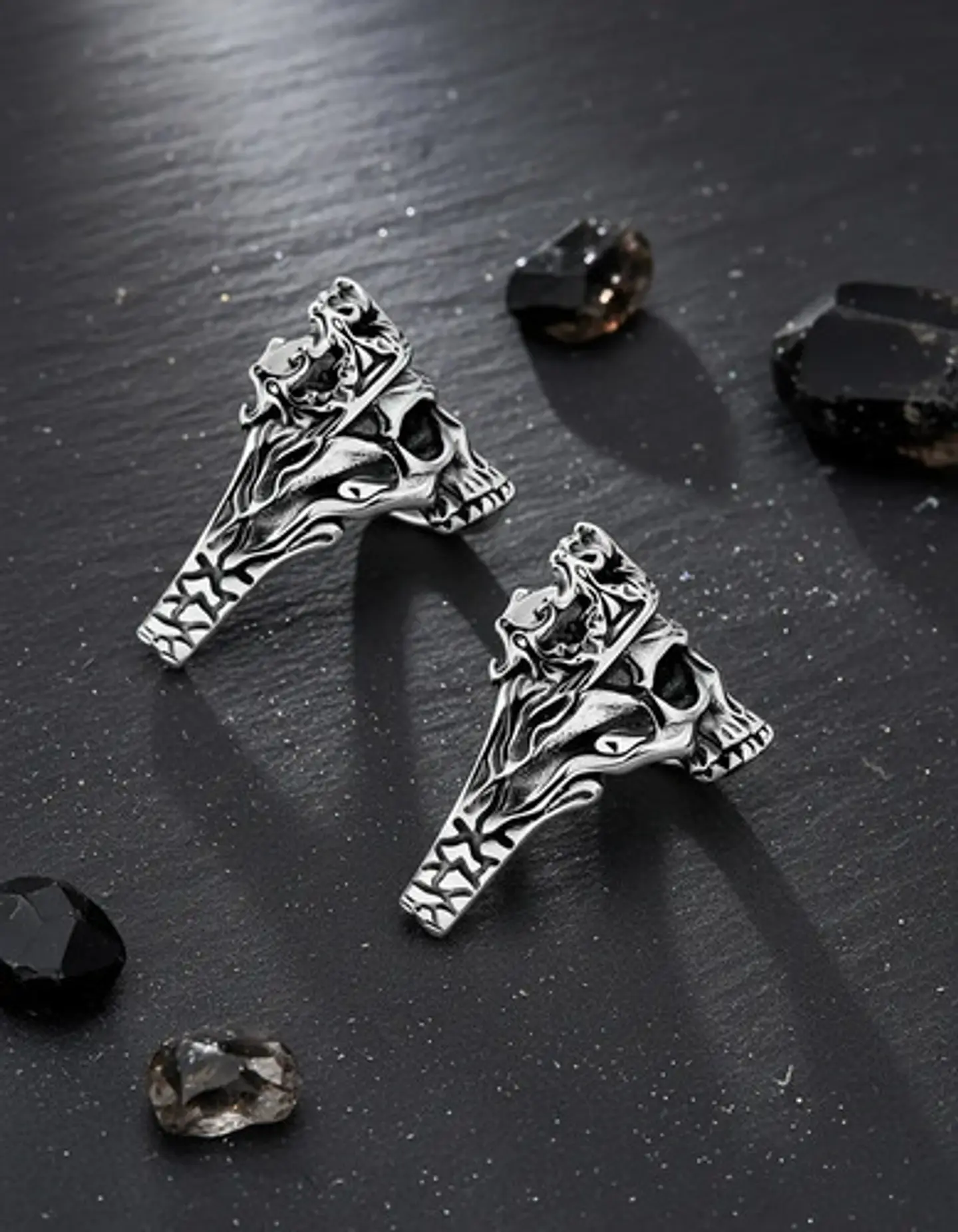 Anillo Rey Calavera Cráneo Skull Color Plata De Acero Hombre 3