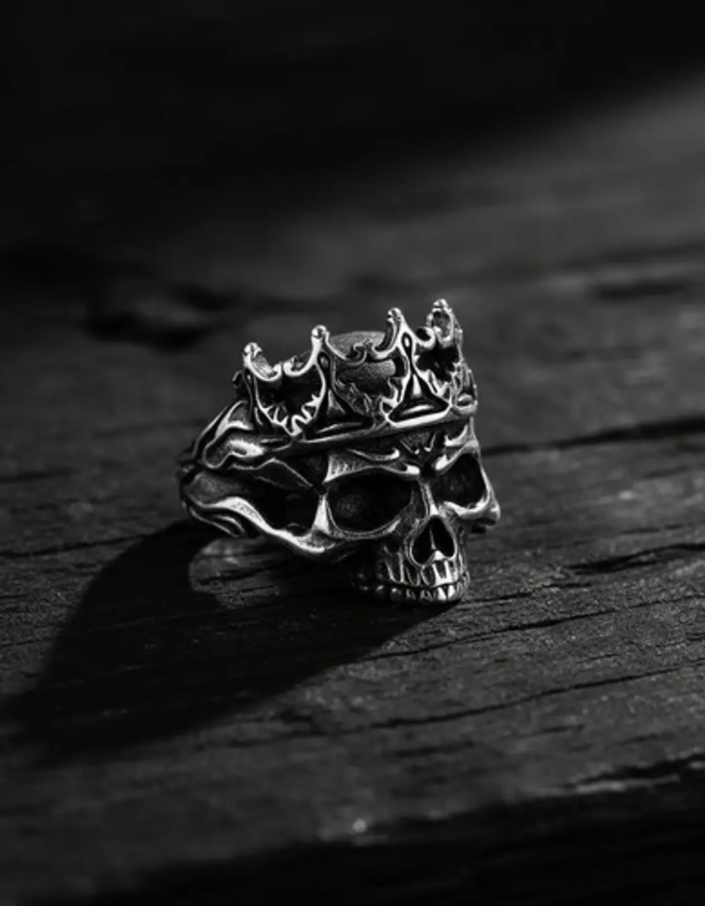 Anillo Rey Calavera Cráneo Skull Color Plata De Acero Hombre 5