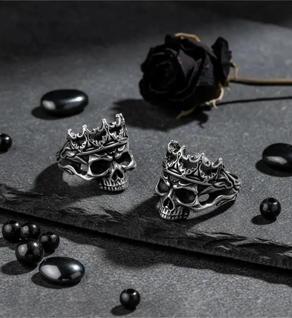Anillo Rey Calavera Cráneo Skull Color Plata De Acero Hombre 7