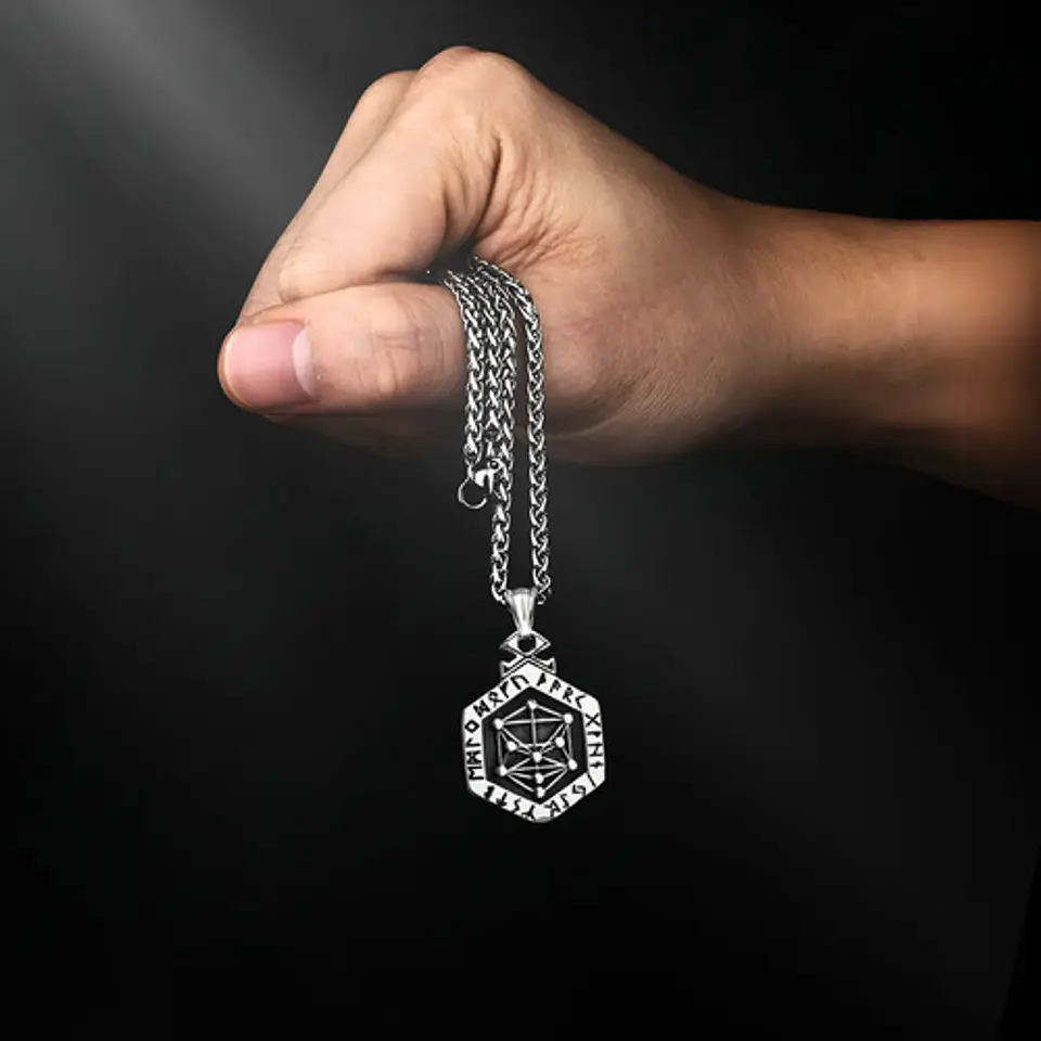 Collar Dije Tótem Runa Odin Vikingo Acero Color Plata Hombre 7