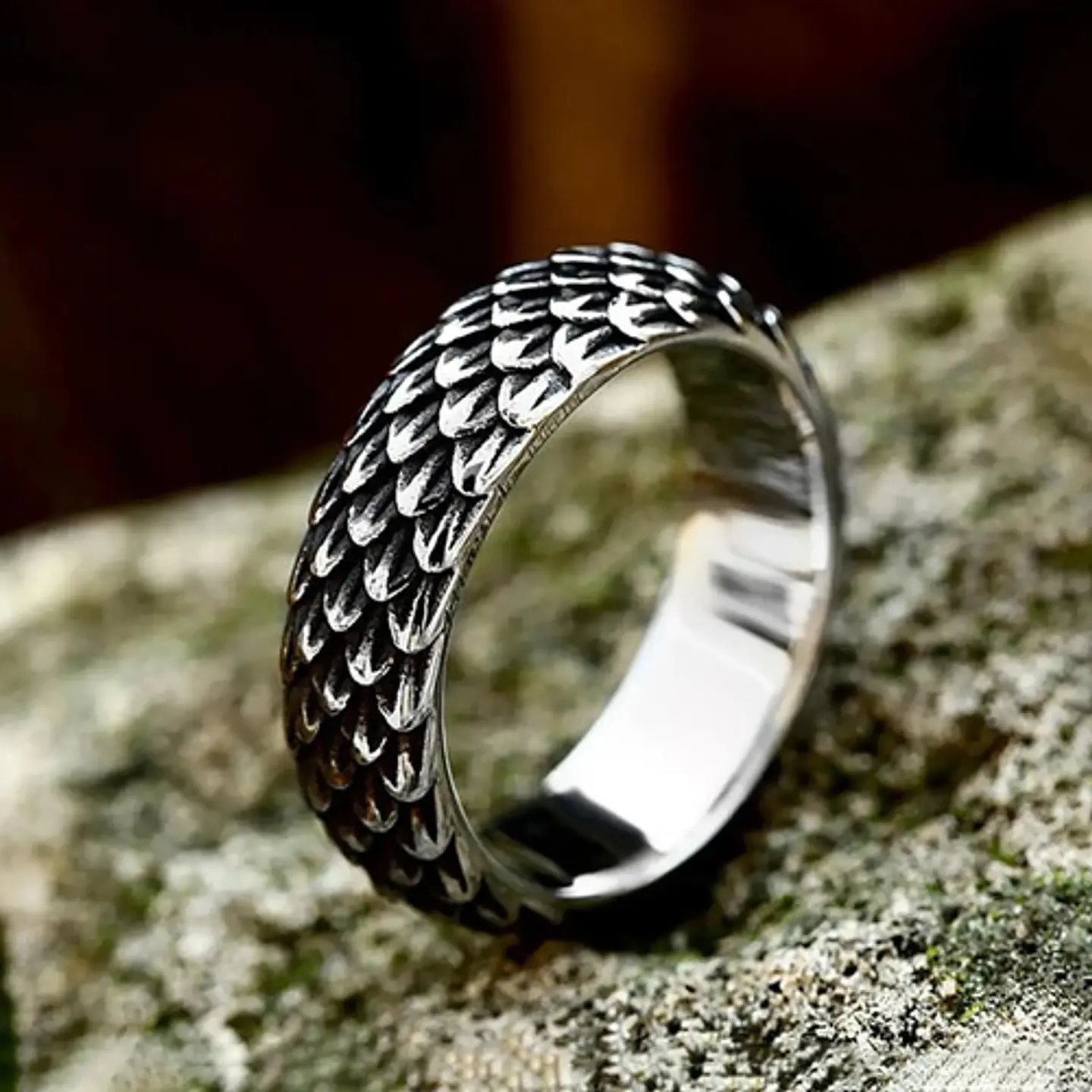 Anillo Argolla Escamas Dragon Color Plata De Acero Hombre 4