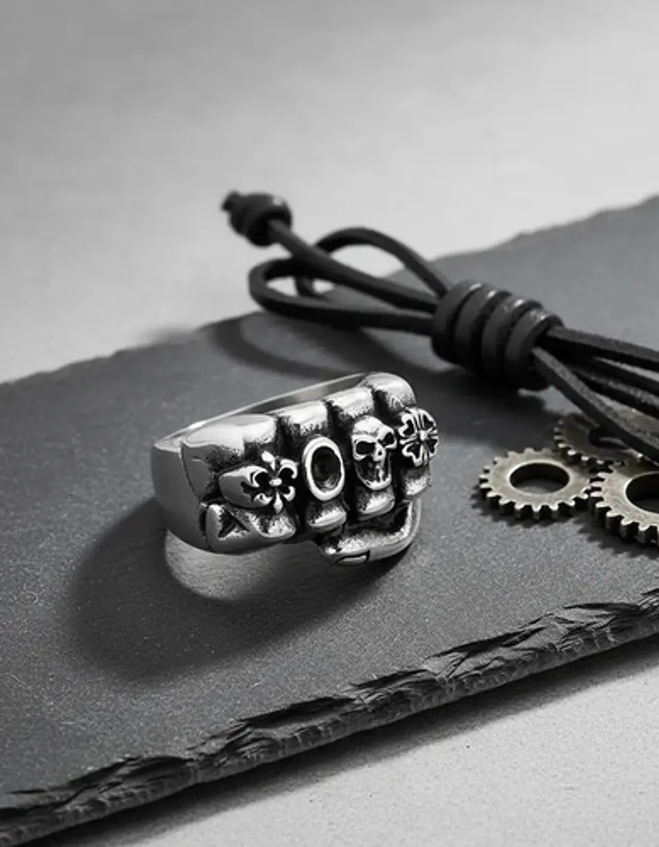 Anillo Puño Gótico Cráneo Calavera Acero Color Plata Hombre 8