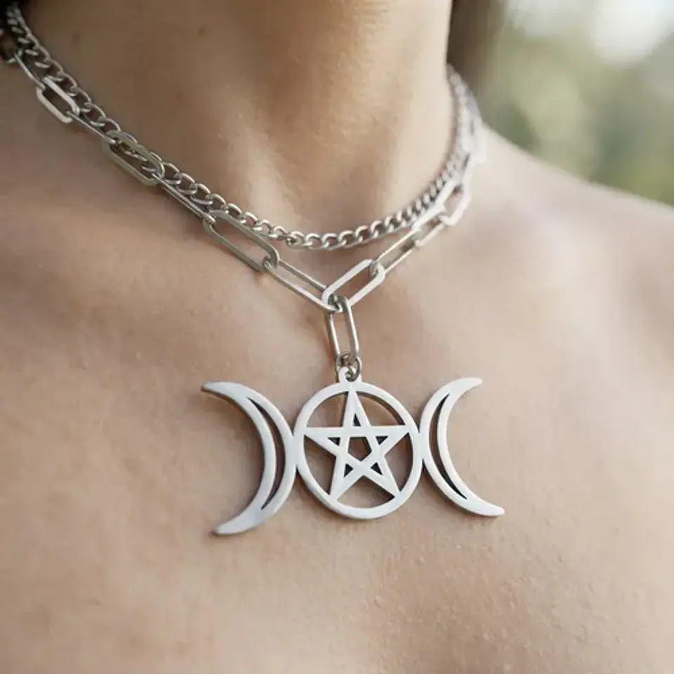 Collar En Acero Para Mujer Dije Luna Diosa Wicca Pentagrama 13