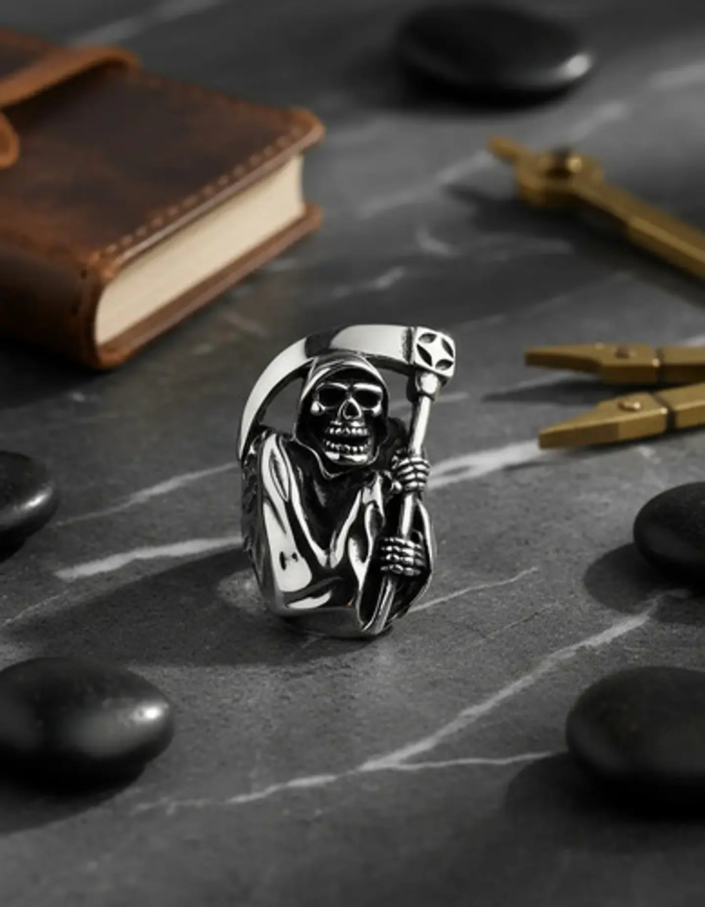 Anillo Acero Inoxidable Color Plata Parca Cráneo Para Hombre 5