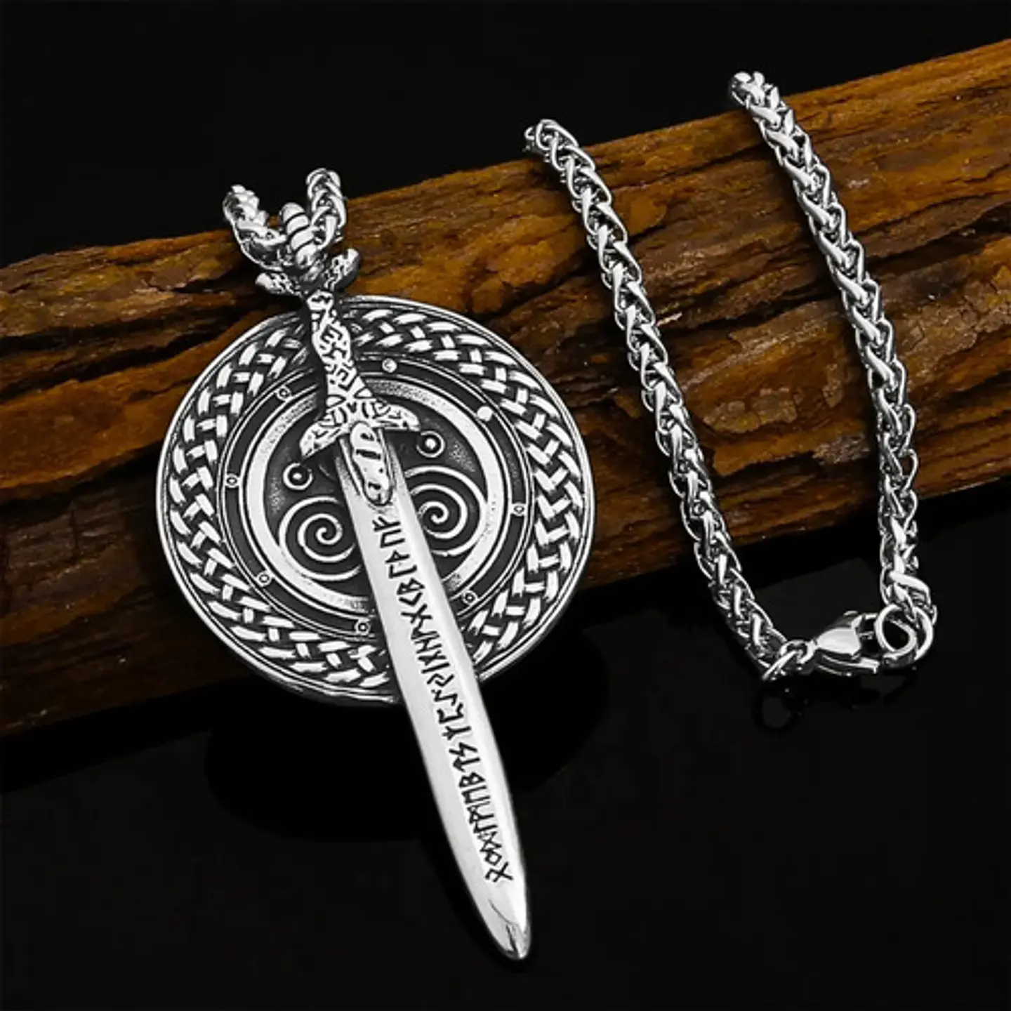Collar Dije Escudo Y Espada Vikingo Acero Color Plata Hombre Plateado 5