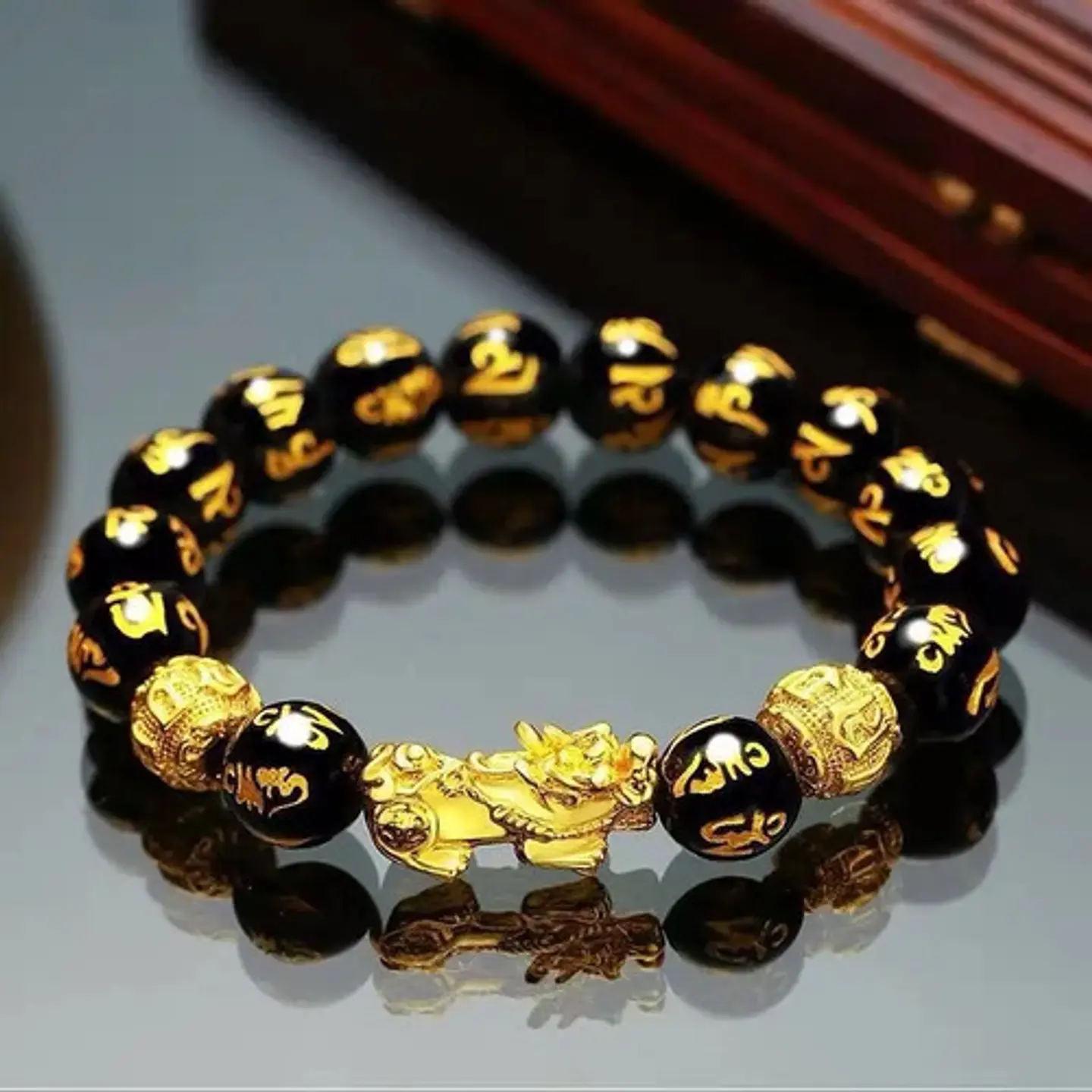 Pulsera Obsidiana Cuentas Color Oro Protección Pixiu Hombre 2