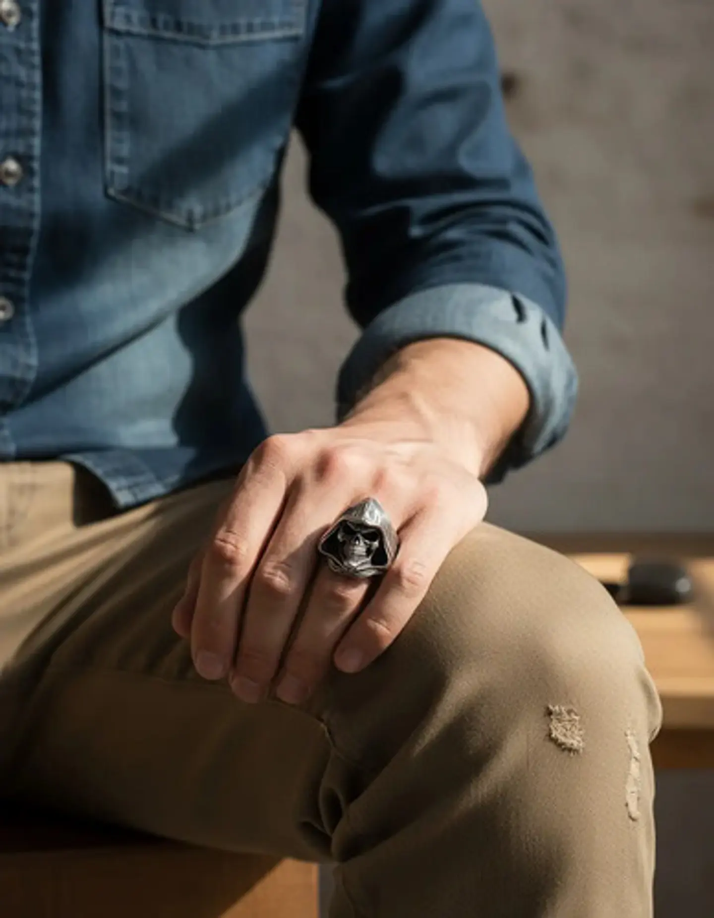 Anillo Cráneo Calavera Rustico Acero Color Plata Para Hombre 4