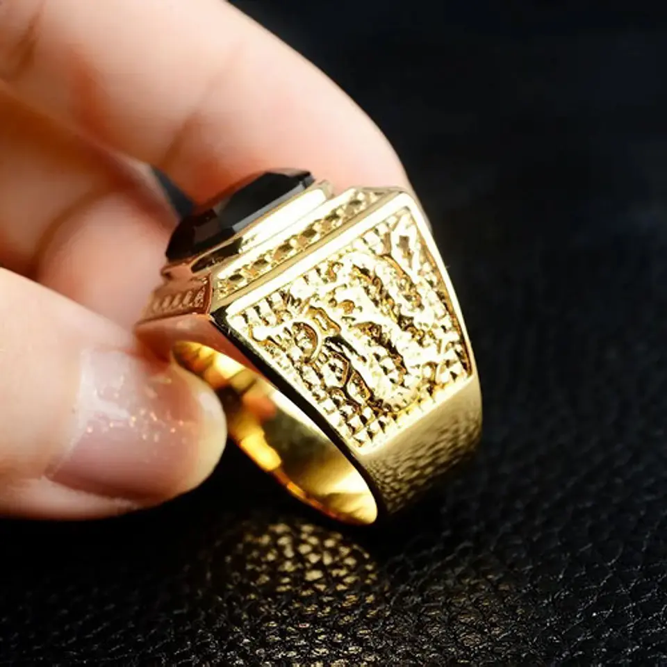 Anillo De Acero Color Oro Con Piedra Clásico Elegante Hombre 7