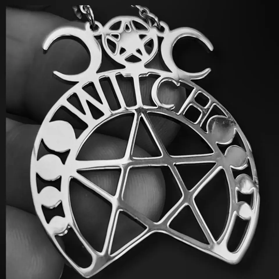 Collar Para Mujer Dije Pentagrama Bruja Triple Luna Wicca 7