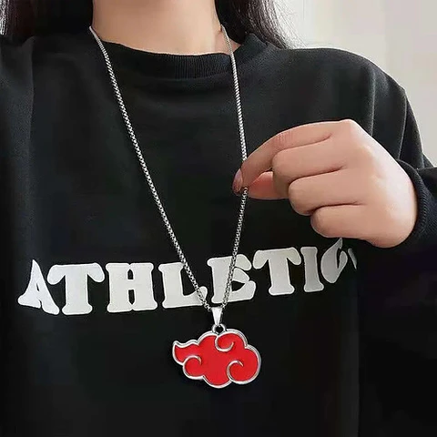 Collar Con Dije Color Plata Nube Roja Naruto Akatsuki Hombre