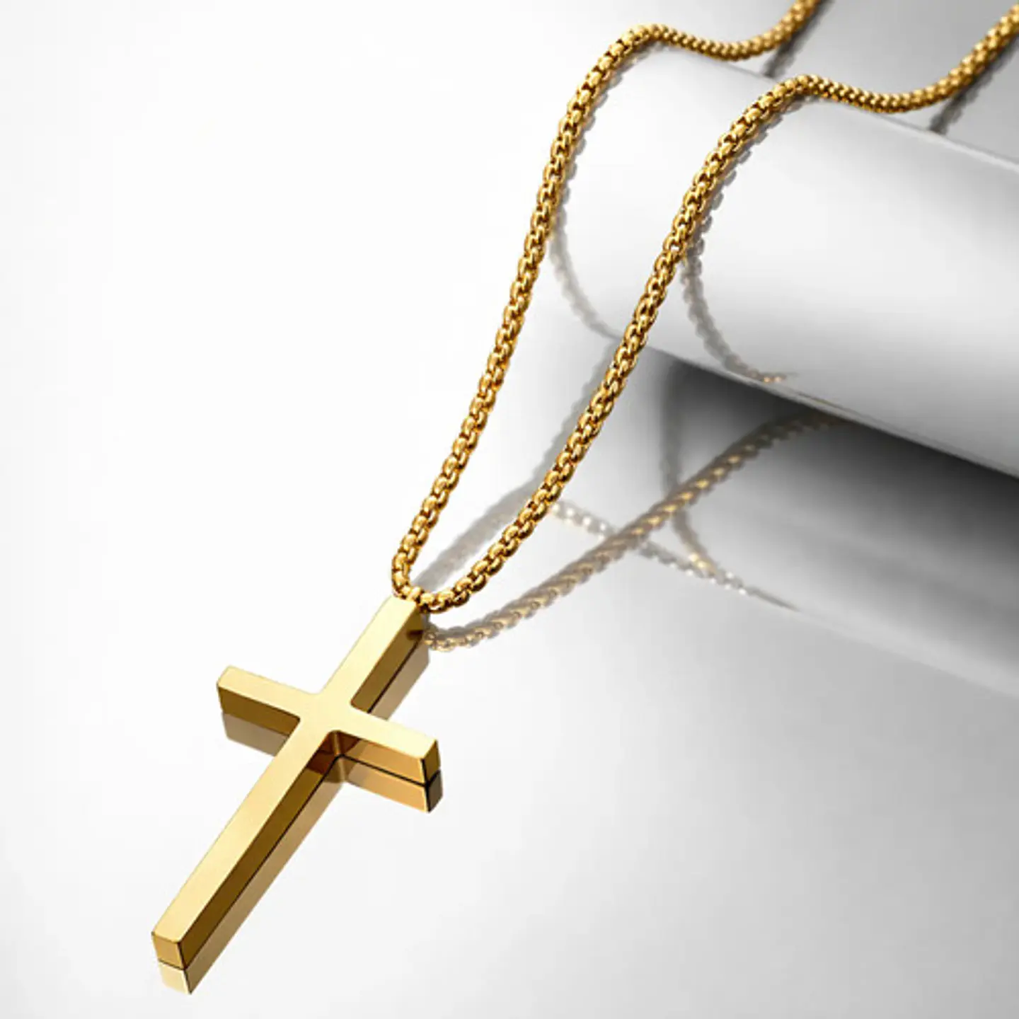 Collar Dije De Acero Color Oro Urbano Cruz Para Hombre Mujer 4