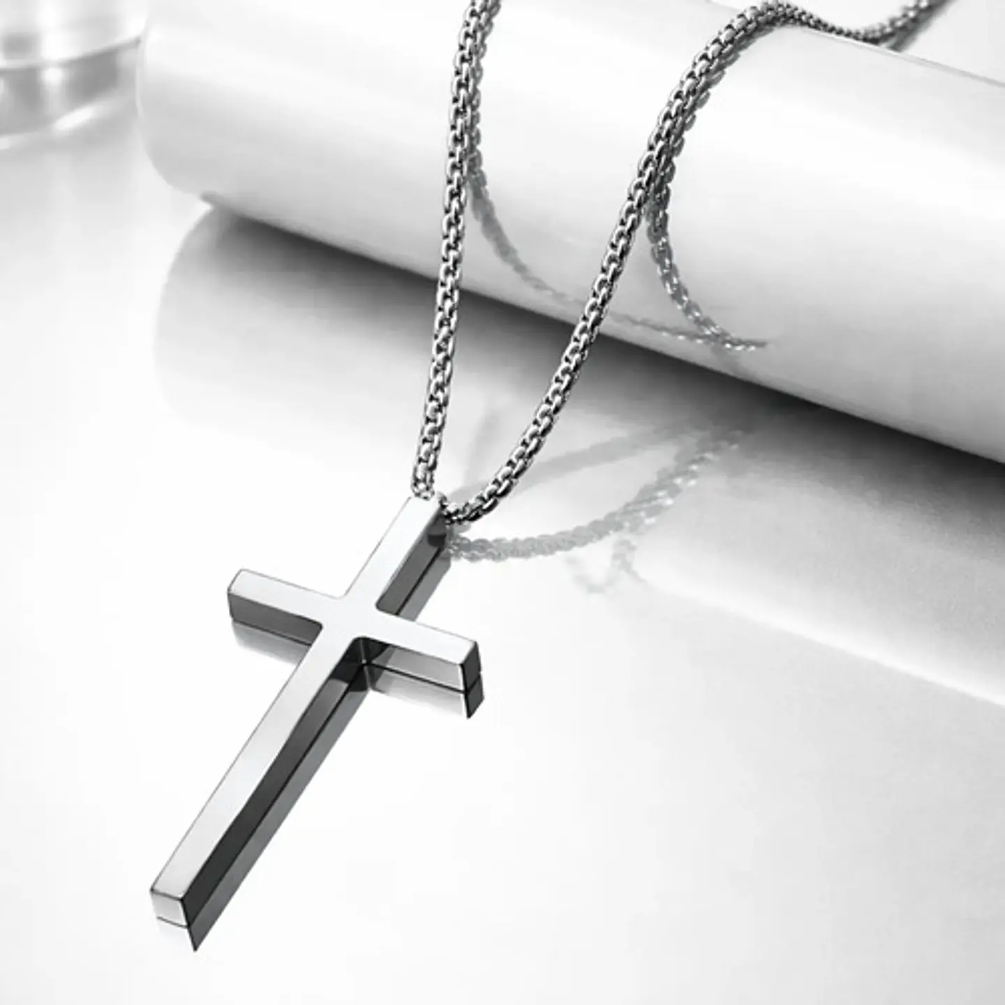 Collar Dije De Acero Color Oro Urbano Cruz Para Hombre Mujer 10