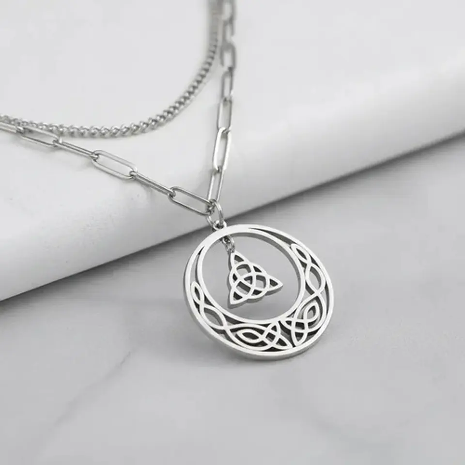 Collar Vikingo De Acero Para Mujer Dije Luna Triqueta Celta 20