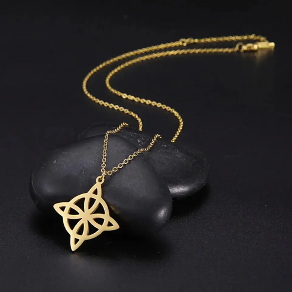 Collar Para Mujer Dije Nudo Bruja Celta De Acero Color Oro 6