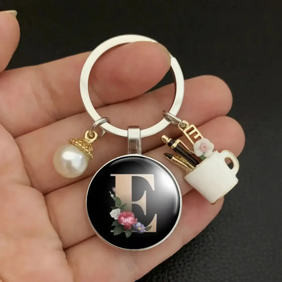 Llavero Iniciales Color Plata Para Profesor Hombre Y Mujer 20