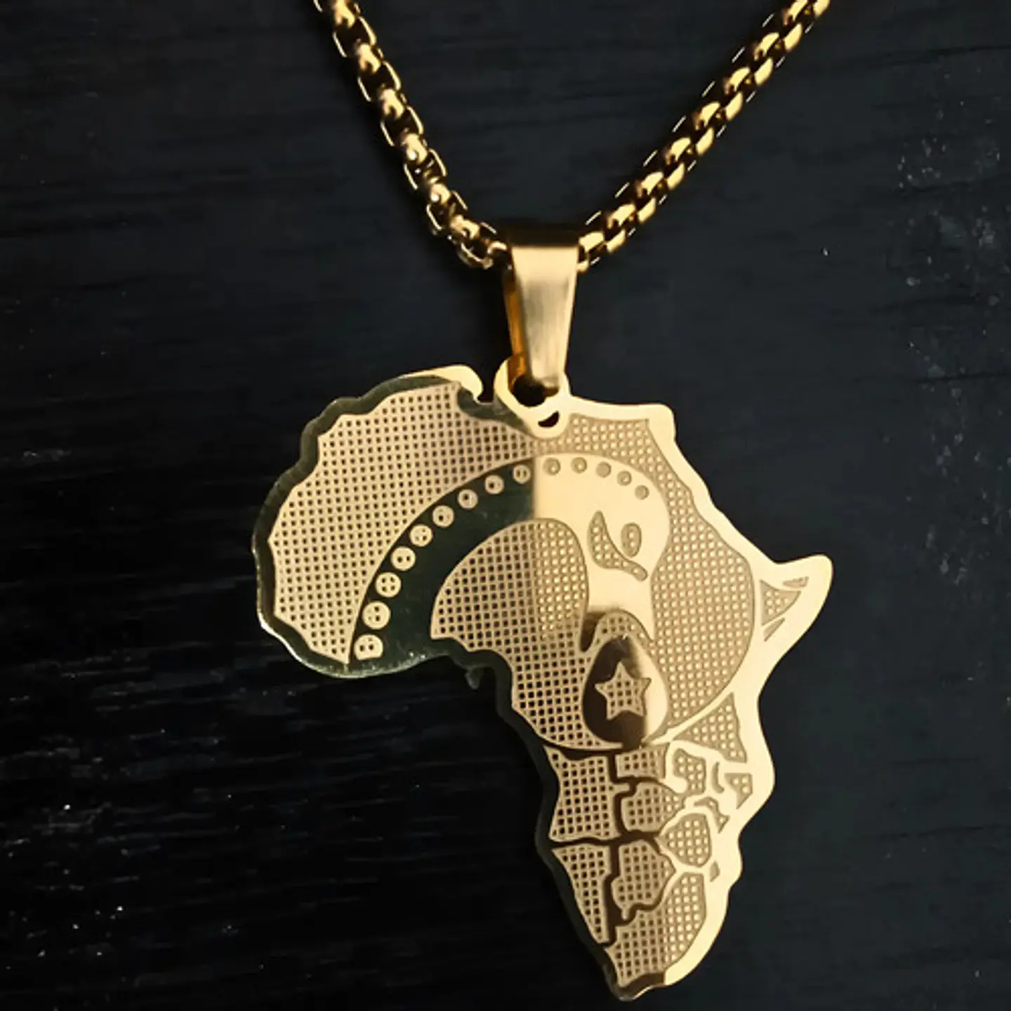 Collar De Acero Para Hombre Y Mujer Dije Continente Africa 10