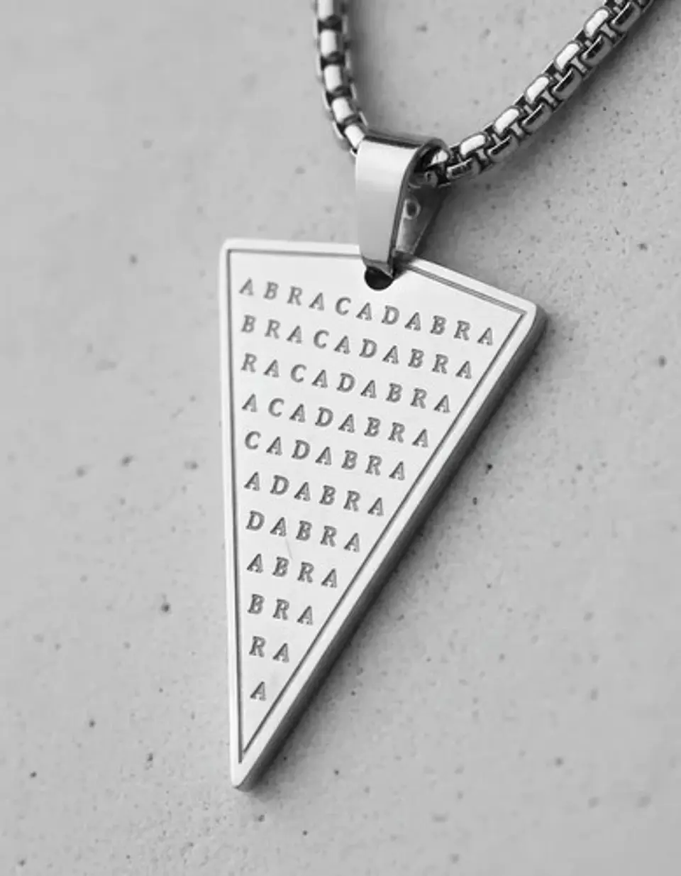 Collar De Acero Para Hombre Y Mujer Dije Abracadabra Magia 14