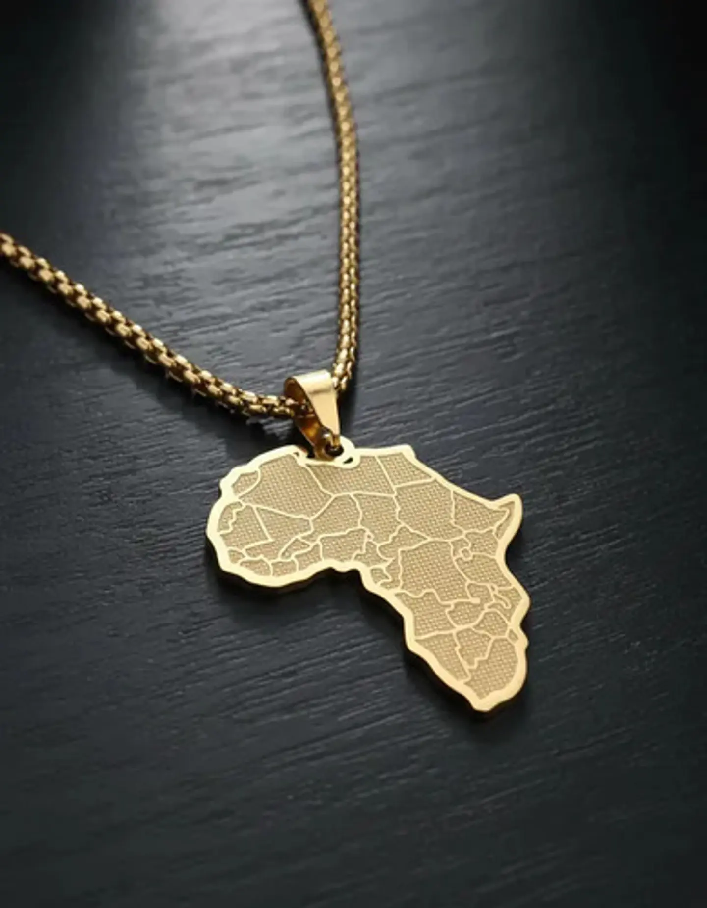 Collar Con Dije Acero Color Oro África Países Hombre Y Mujer 7
