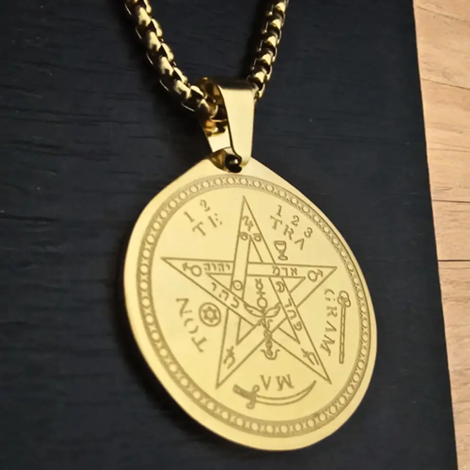 Collar De Acero Para Hombre Mujer Dije Amuleto Tetragrámaton 2