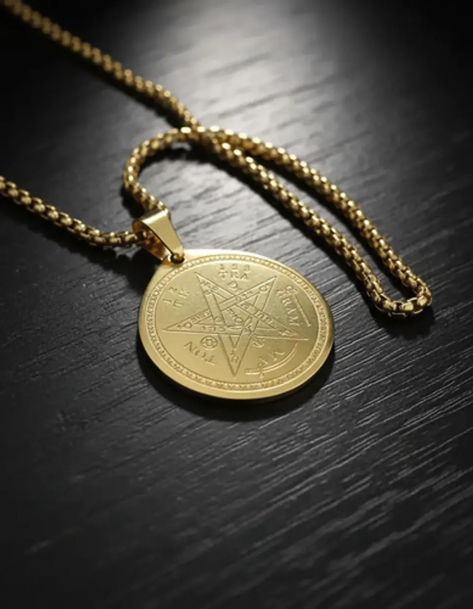 Collar De Acero Para Hombre Mujer Dije Amuleto Tetragrámaton 8