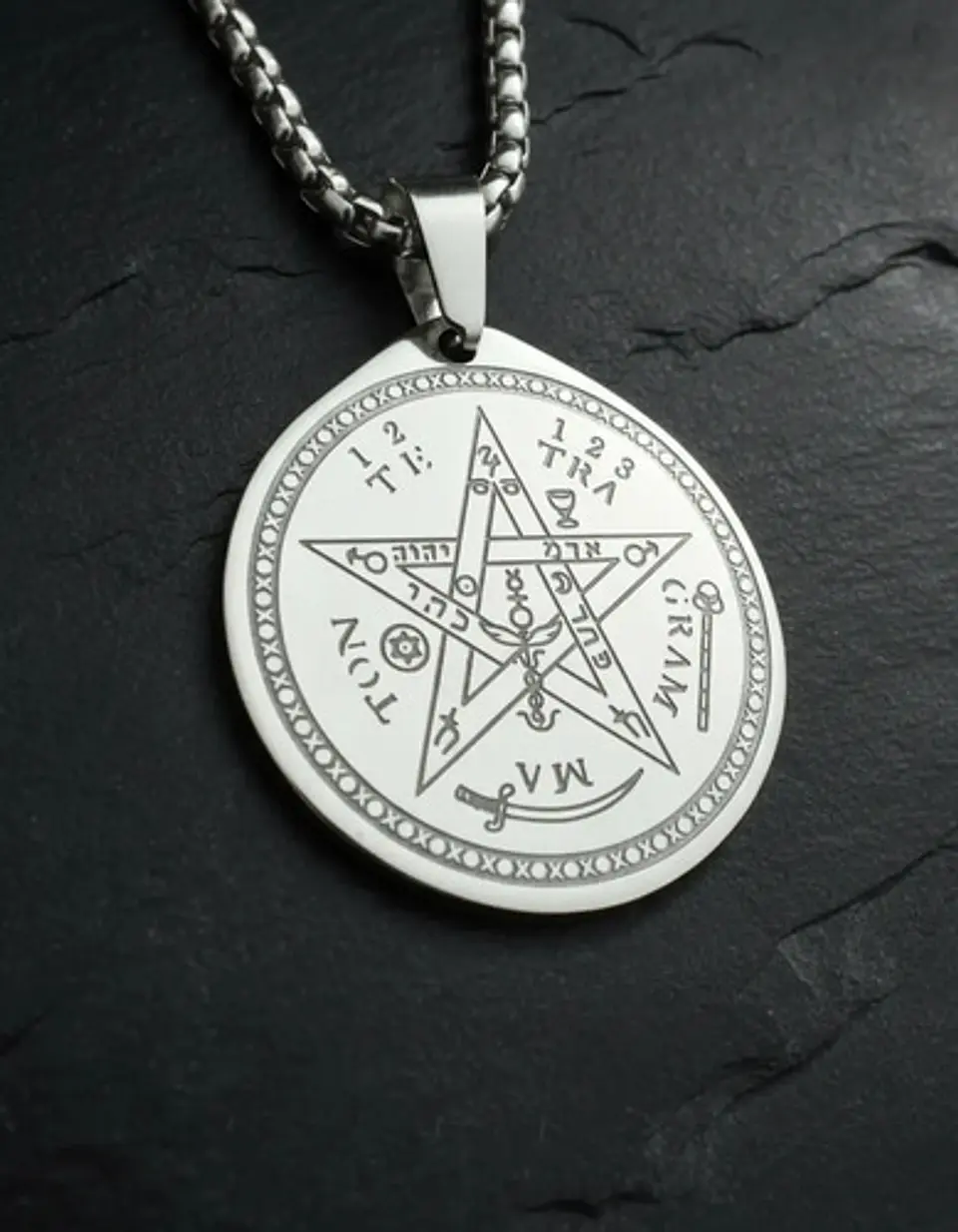 Collar De Acero Para Hombre Mujer Dije Amuleto Tetragrámaton 19
