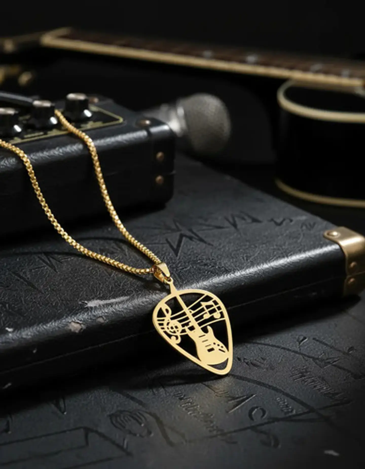 Collar Para Hombre Mujer Dije Pua Guitarra Rock Color Plata 18