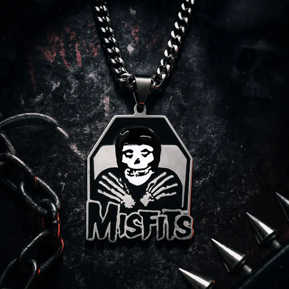 Collar Hombre Mujer Dije Banda Punk Horror Calavera Misfits Plateado 6