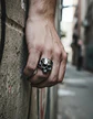 Anillo Color Plata Oscuro De Acero Craneo Calavera Hombre - Miniatura 10
