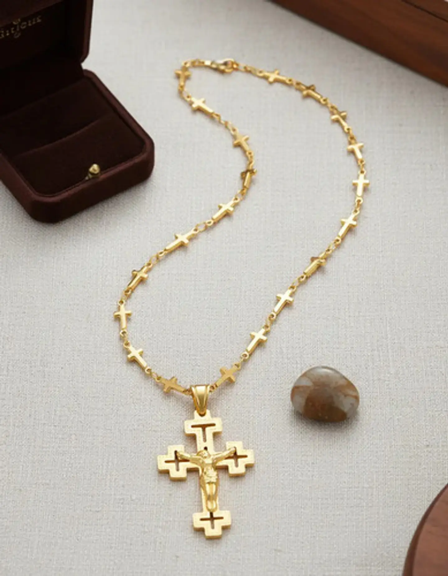 Collar Cadena Cruzes Hombre Mujer Dije Cruz Acero Color Oro 2