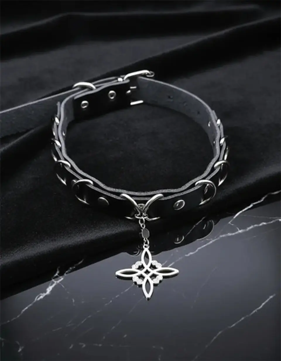 Collar Choker Gotico Para Mujer Con Dije Nudo De Bruja Celta 5