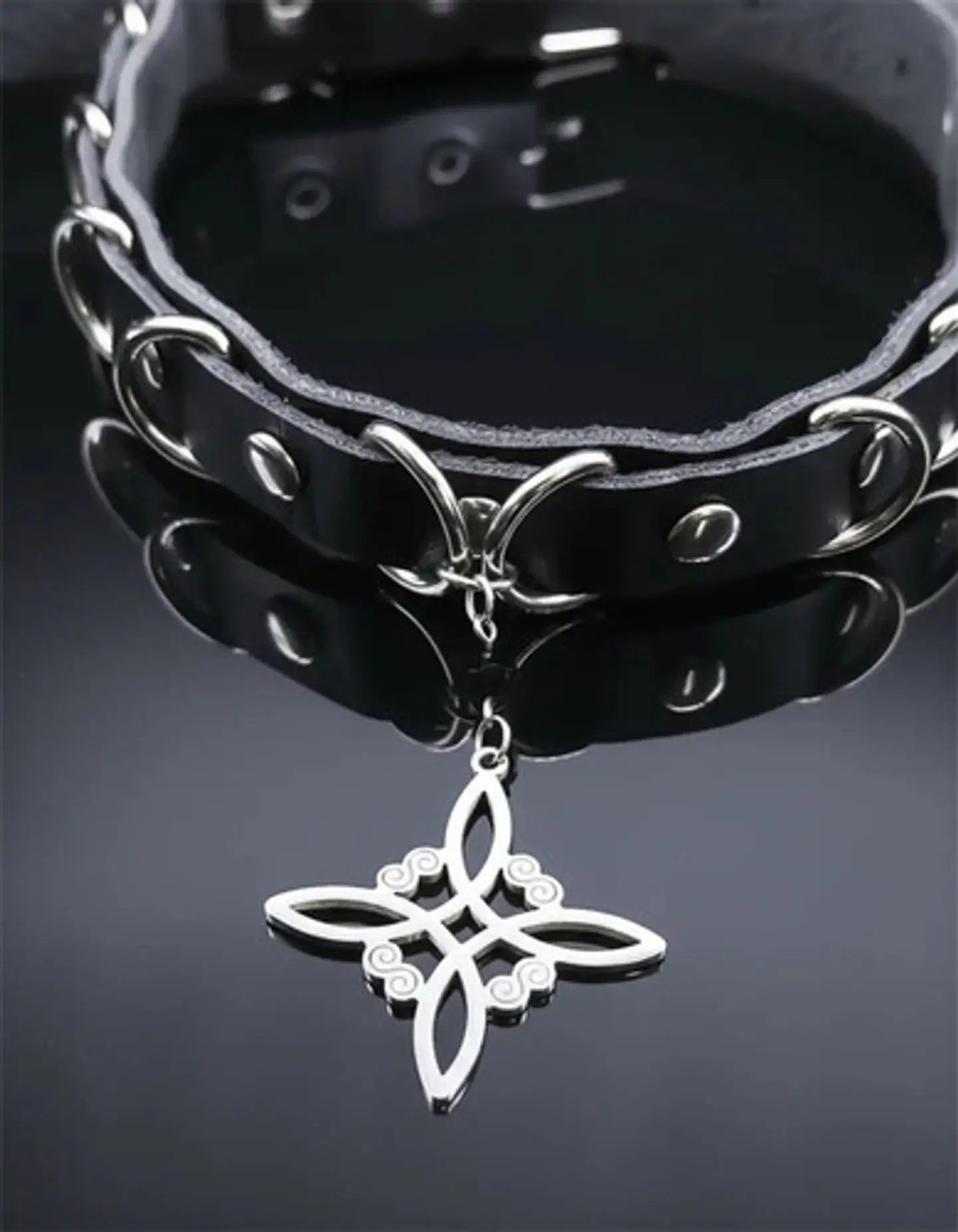 Collar Choker Gotico Para Mujer Con Dije Nudo De Bruja Celta 6