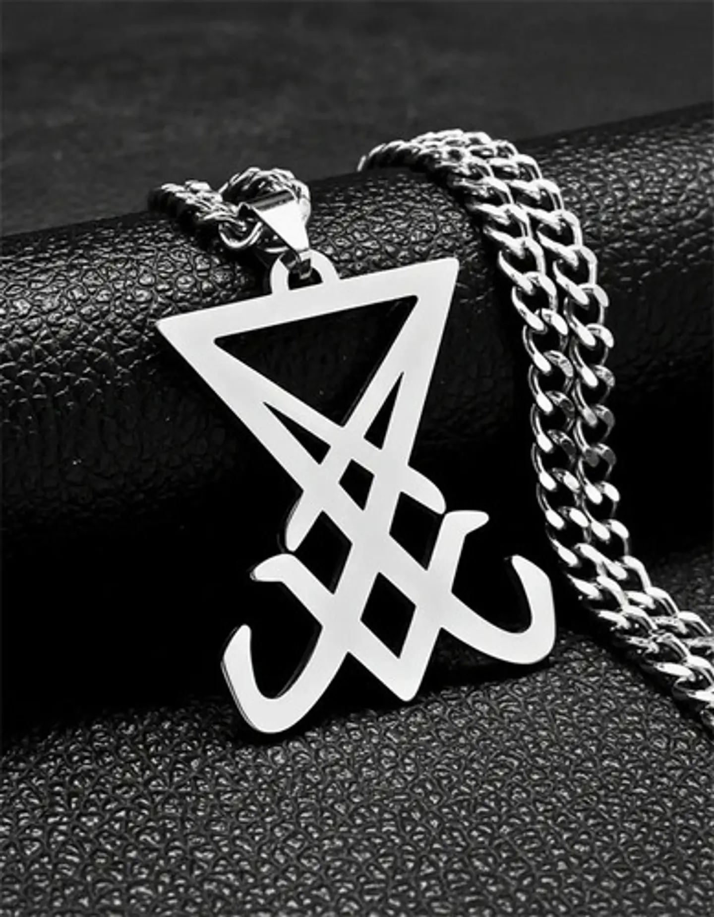 Collar Color Plata Para Hombre Y Mujer Dije Sigil Pentagrama 7