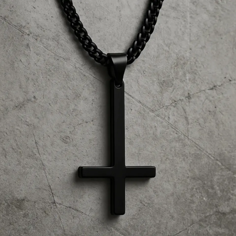Collar Para Hombre Mujer Con Dije Cruz Invertida Color Oro 11