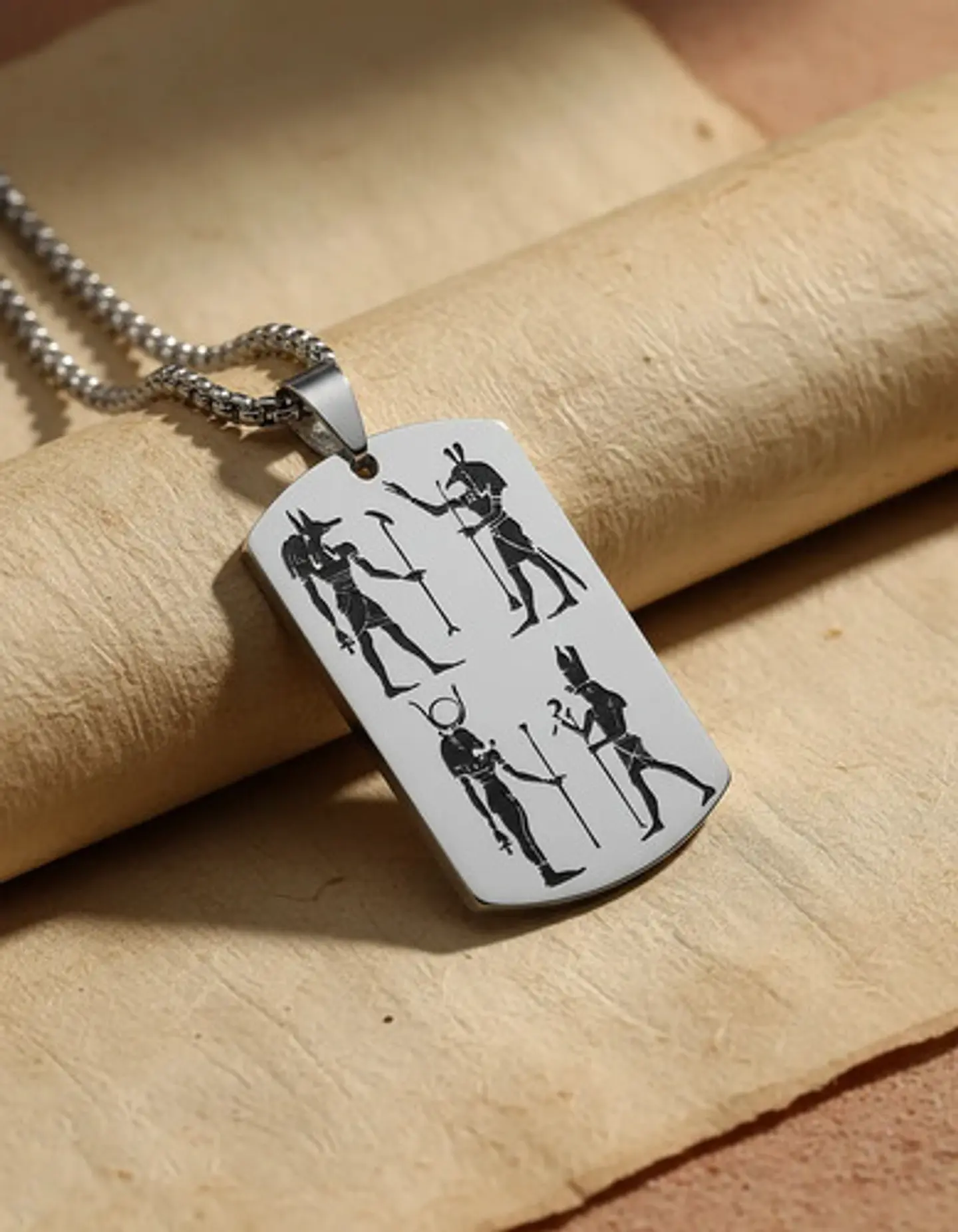 Collar Para Hombre Mujer Con Placa Horus Anubis Color Plata 8