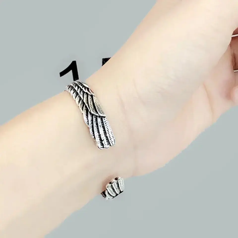 Pulsera Para Hombre Brazalete Aguila Ajustable Color Plata 9