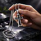 Collar Para Hombre Mujer Con Dije Cruz Catolica Color Plata - Miniatura 6