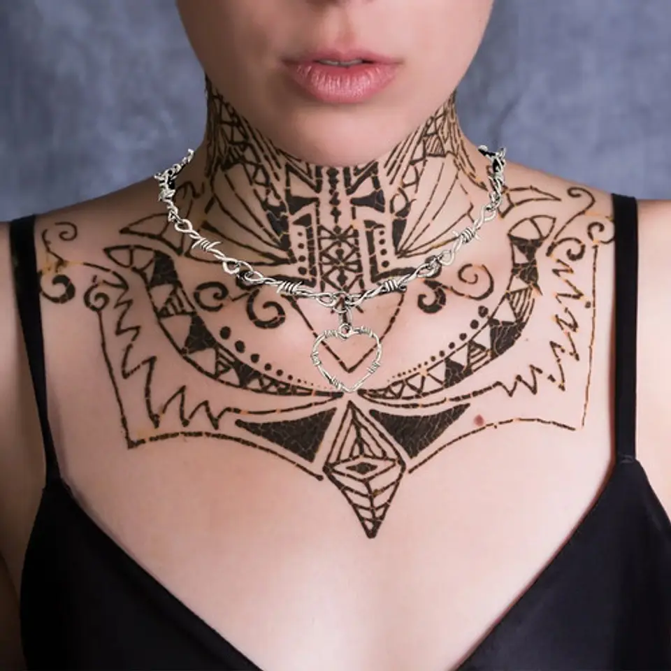 Colla Para Mujer Alambre De Puas Y Dije Estrella Pentagrama 10