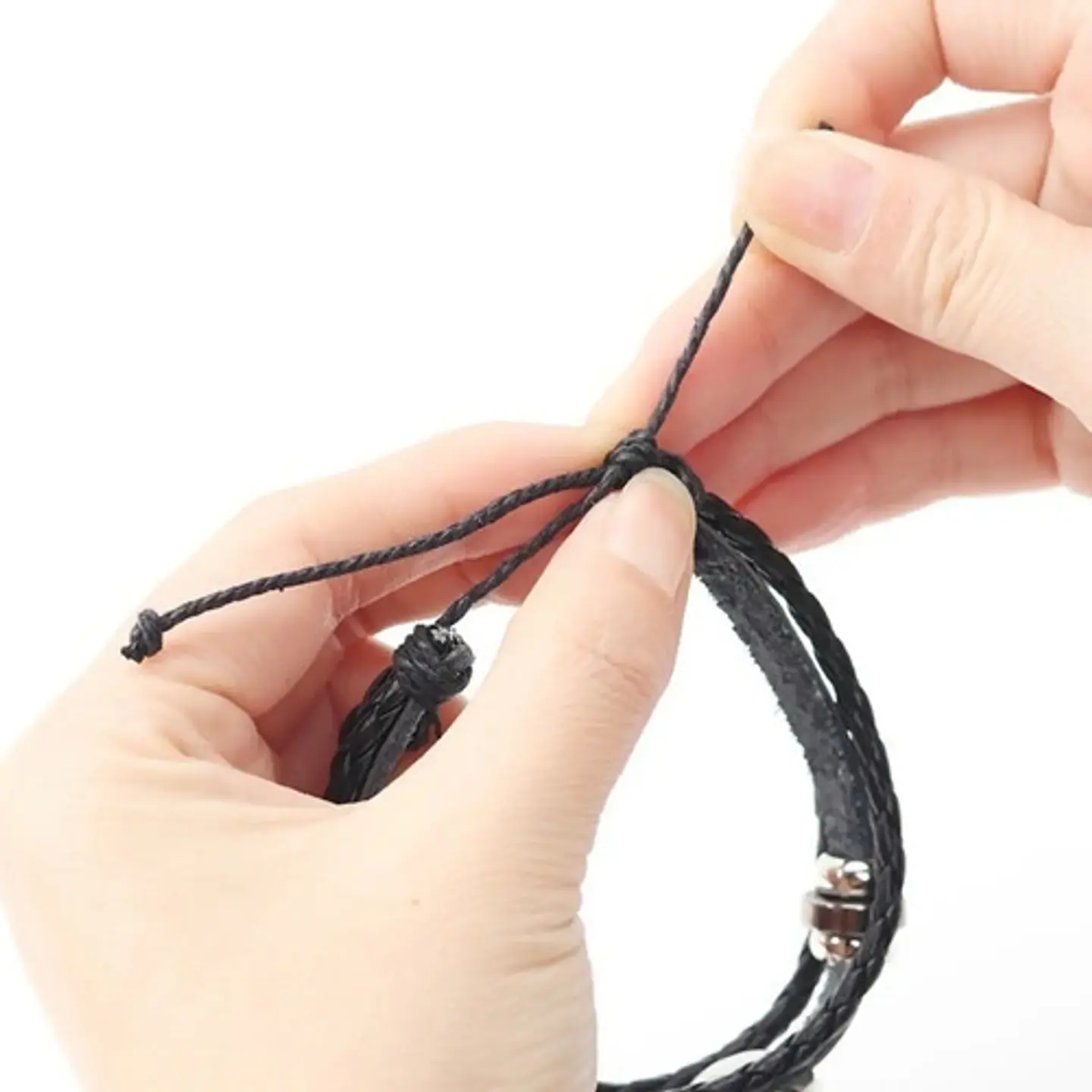 Pulsera Manilla Cuero Para Hombre Mujer Guns N Roses Rock  3