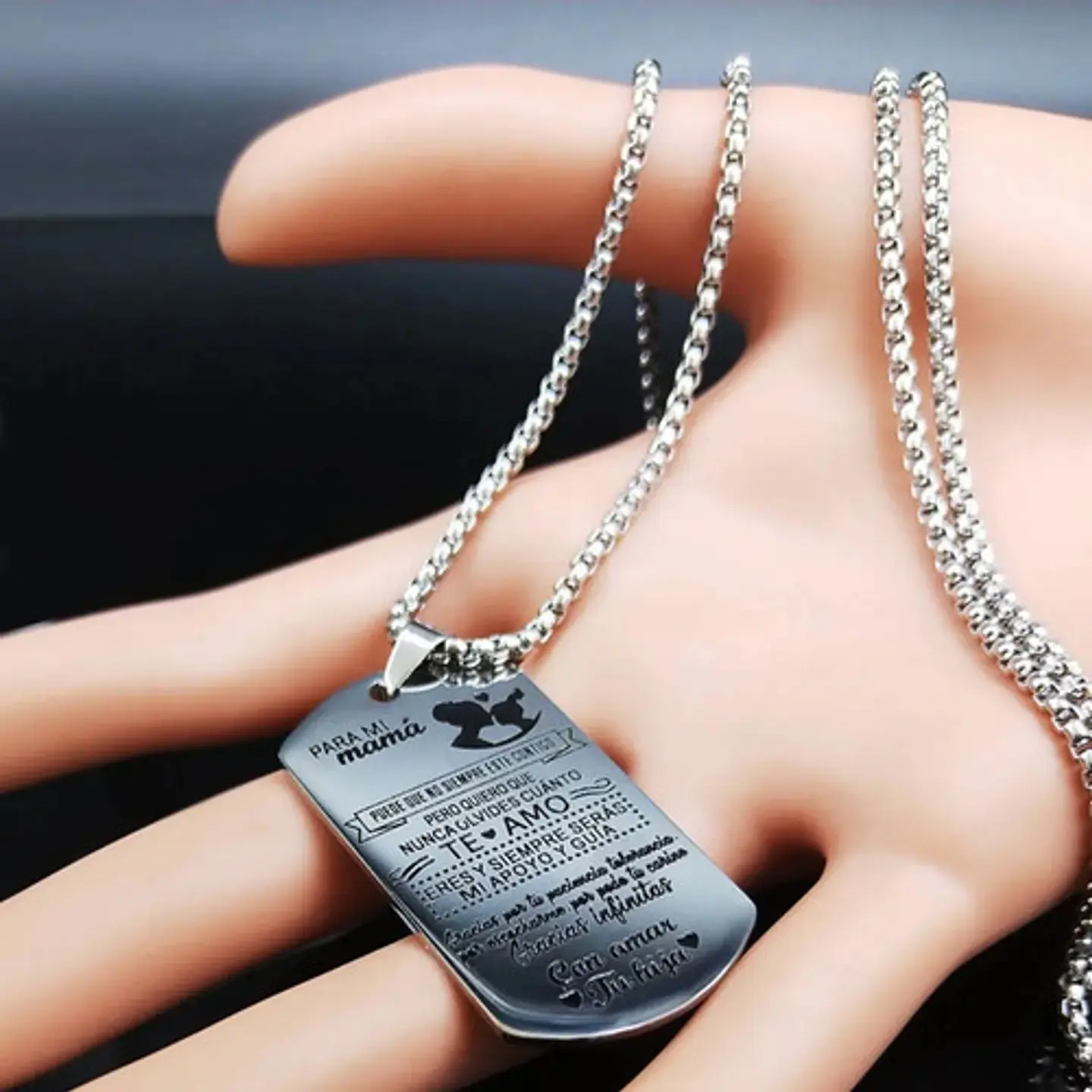 Collar Para Mujer Con Dije Placa Hijos A Madre Color Plata Plateado 5