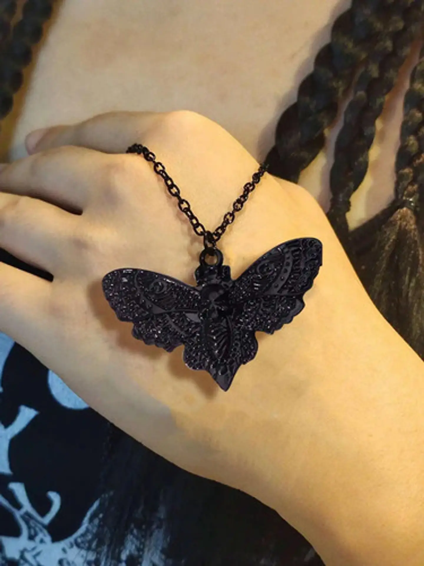 Colla Para Mujer Con Dije Polilla Mariposa Calavera Craneo 3