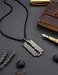 Collar Para Hombre Y Mujer Dije Cuchilla Barbero Color Negro - Miniatura 11