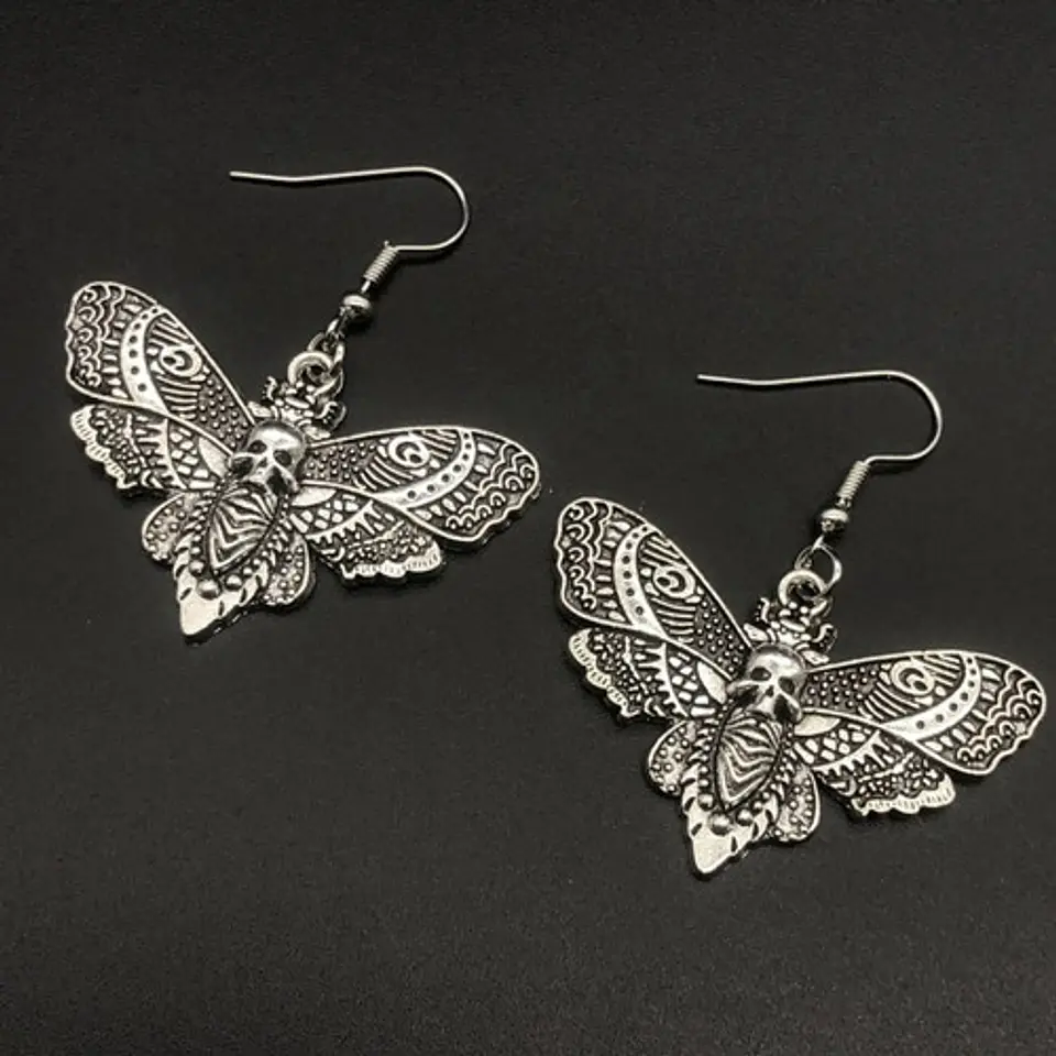 Aretes Pendientes Para Mujer Colgantes Polillas Color Negro  7