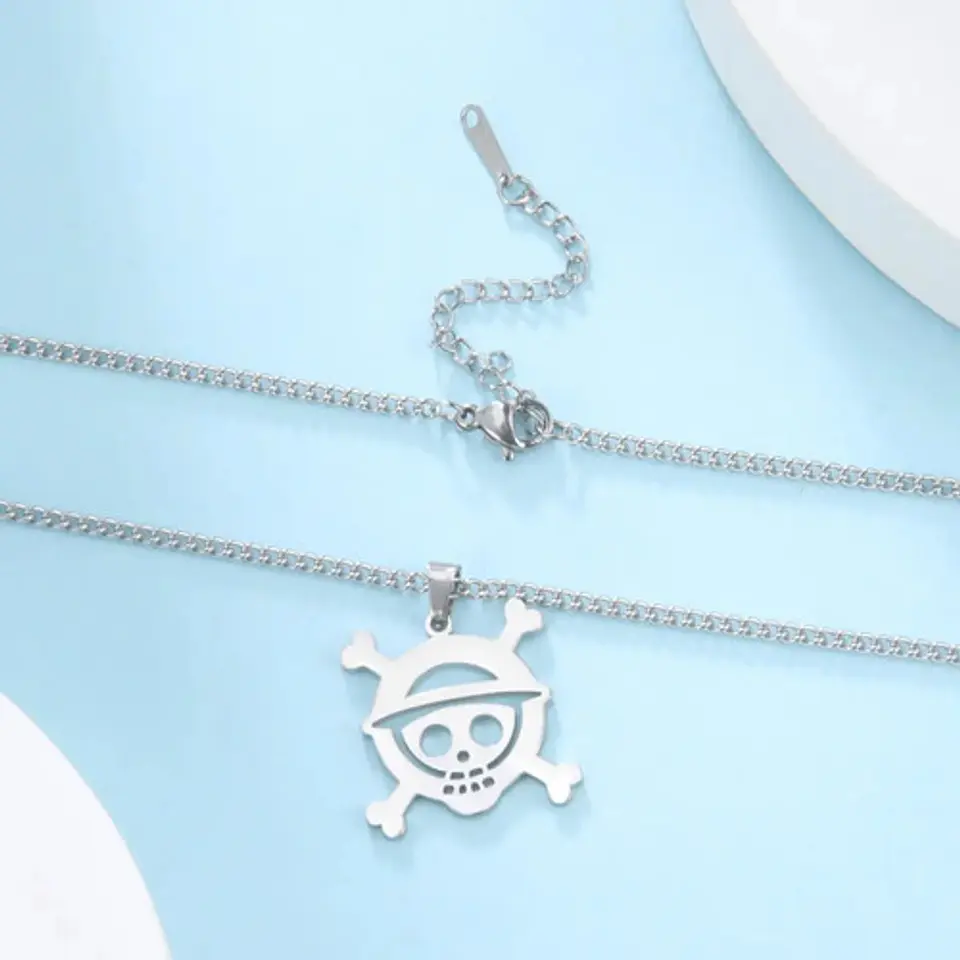 Collar Para Hombre Mujer Con Dije Cráneo One Piece Color Oro 13