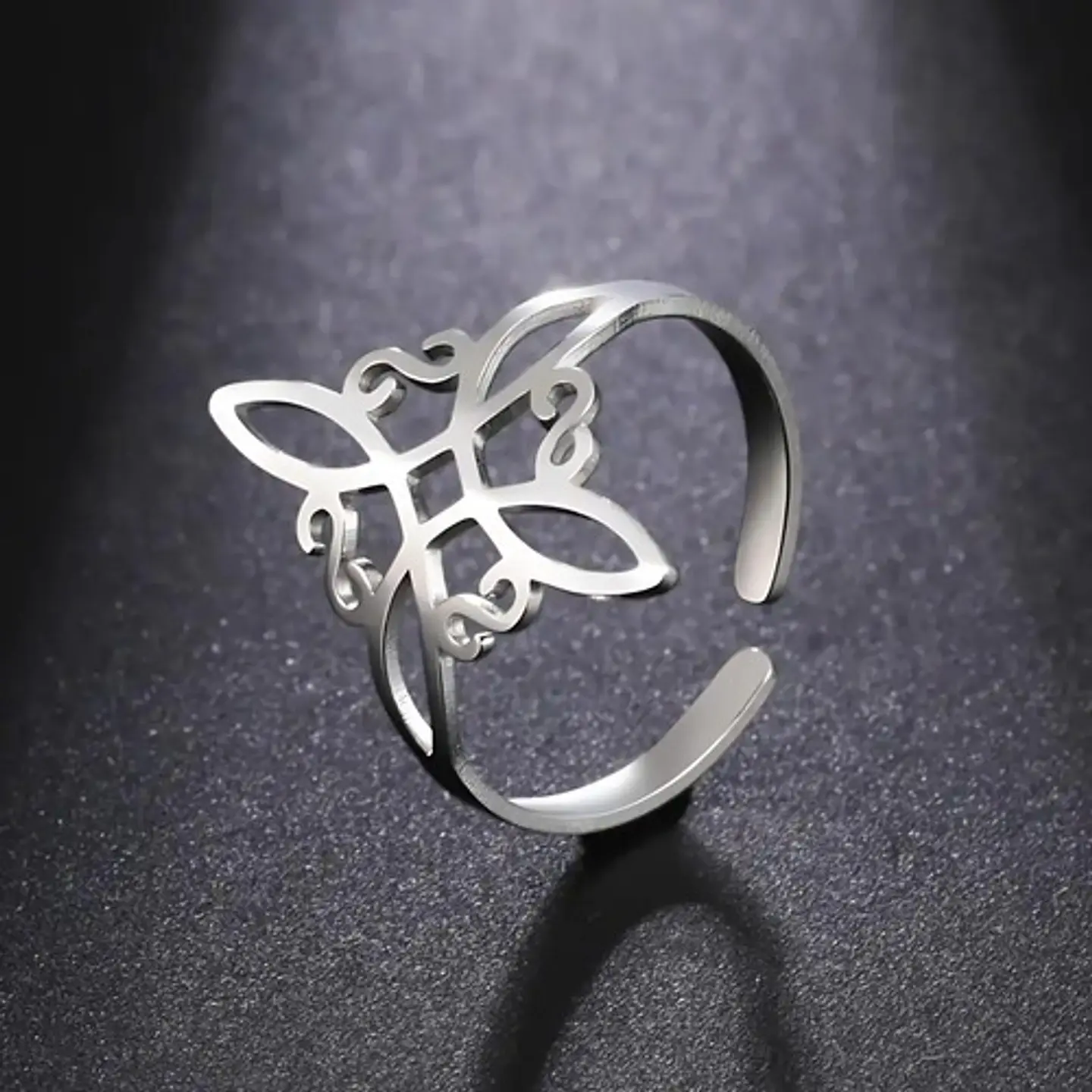 Anillo Amuleto Mujer Celta Nudo De Bruja De Acero Color Oro 11