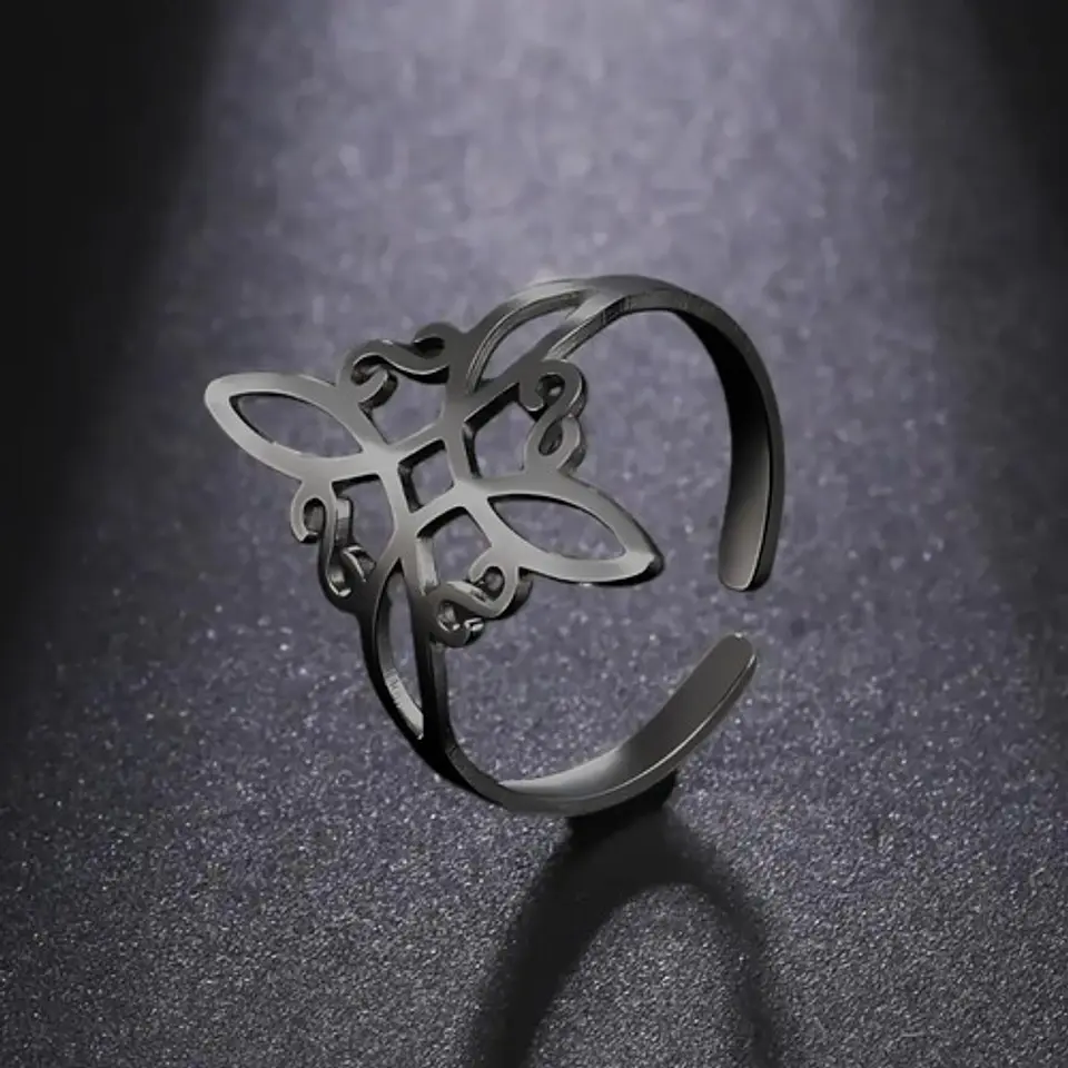 Anillo Amuleto Mujer Celta Nudo De Bruja De Acero Color Oro 22