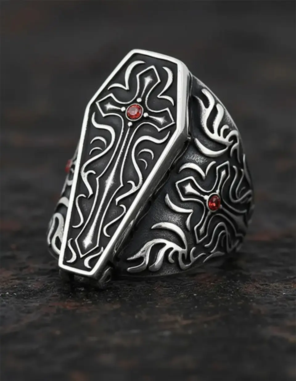Gran Anillo Para Hombre Con Piedra Roja Estilo Punk Ataúd  4