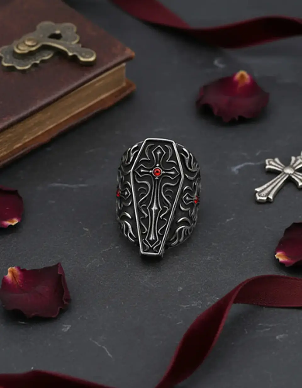 Gran Anillo Para Hombre Con Piedra Roja Estilo Punk Ataúd  8