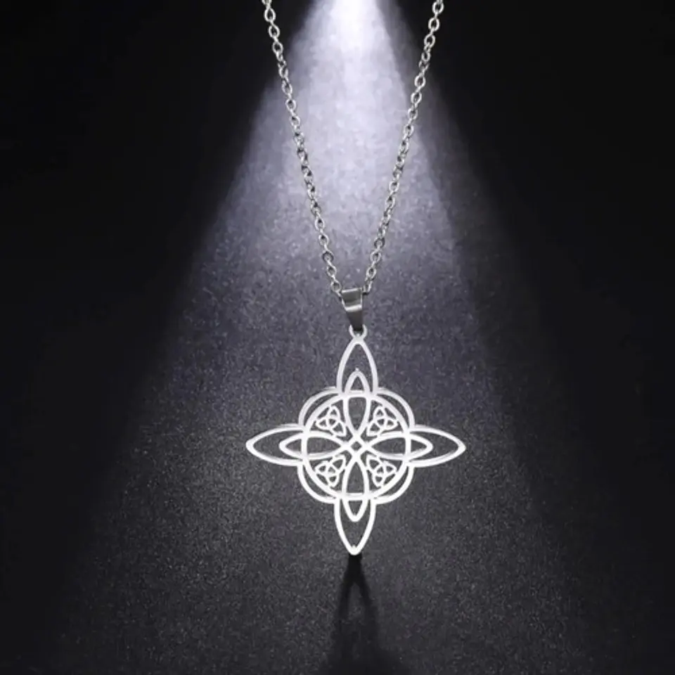 Collar Para Mujer Dije Celta Nudo De Brujas Color Oro Acero 10